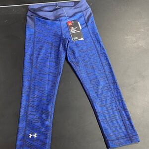 Under Armour Electric Blue Athletic capri Leggings